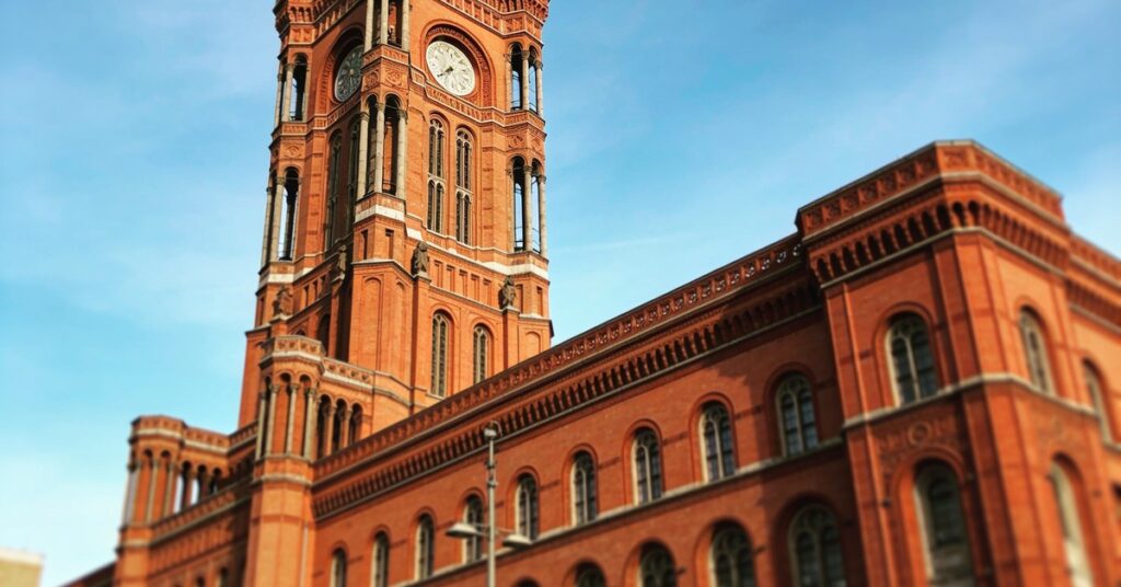 Rathäuser in Berlin: Alle Standorte und Service-Angebote im Überblick
